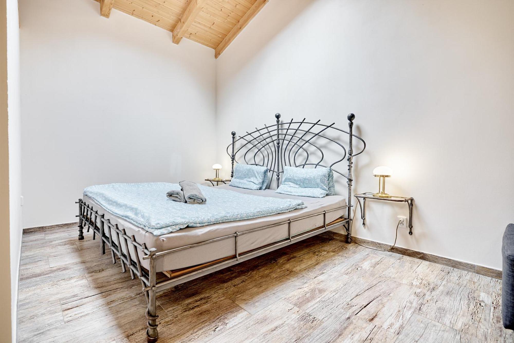 Apartmány Svatošské skály Loket Extérieur photo
