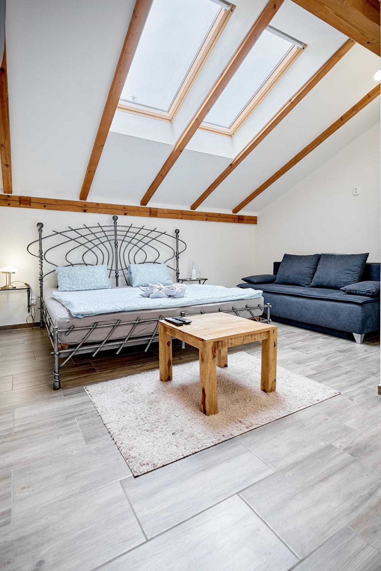 Apartmány Svatošské skály Loket Extérieur photo