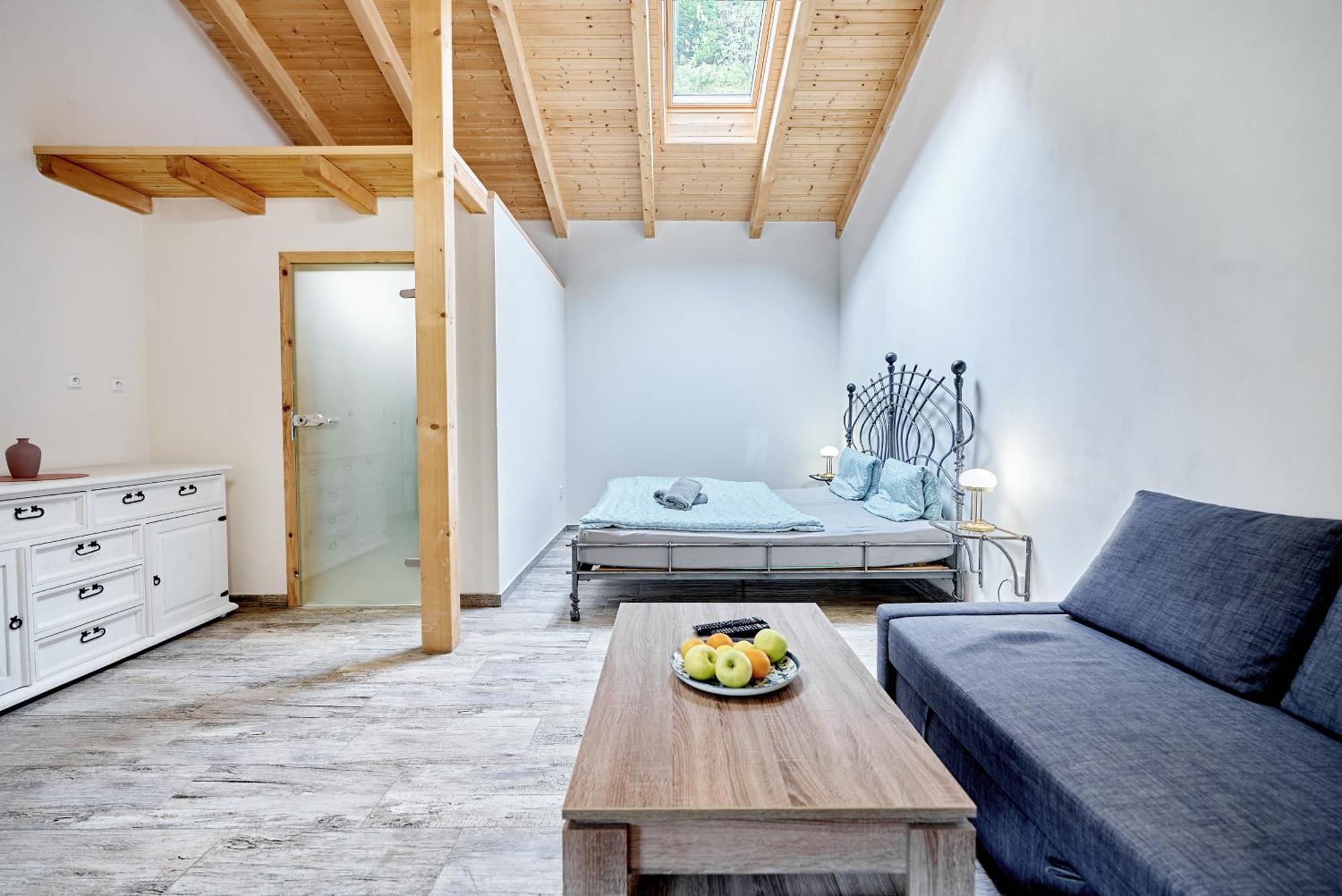 Apartmány Svatošské skály Loket Extérieur photo
